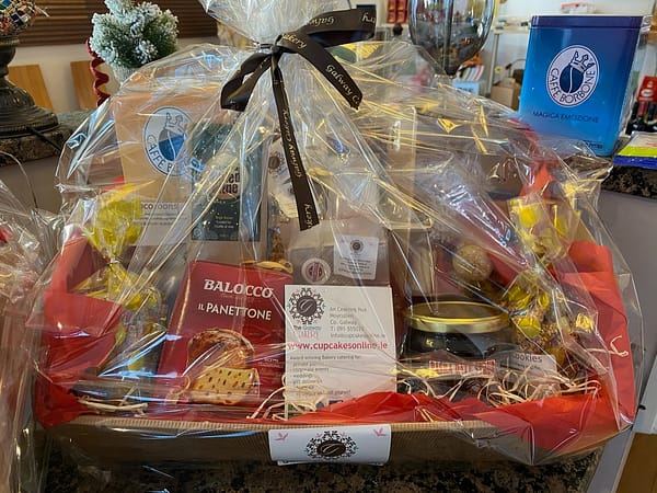 Gift Hampers delivered worldwide Galway Cakery