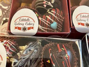 Valentine Cakeball Box Galway Cakery