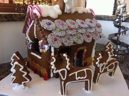 Christmas Cottage Gingerbread cake Galway Cakery